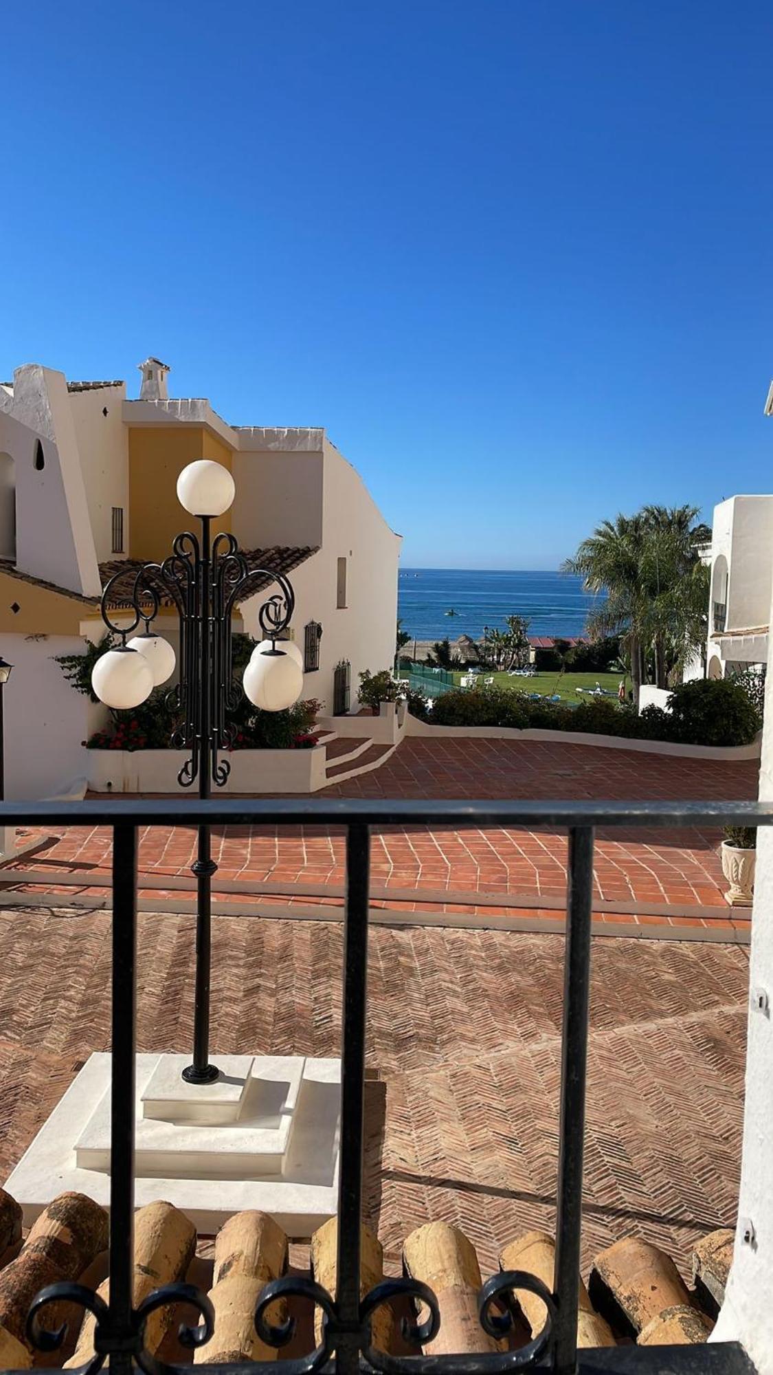 K111 Cabopino Appartement Marbella